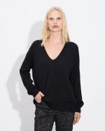 V NECK KNITTED LIGHTWEIGHT - Image 12