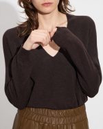 V NECK KNITTED LIGHTWEIGHT - Image 4