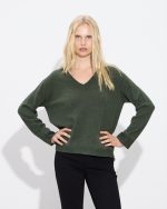 KNITTED SWEATER SPLIT SIDE - Image 13