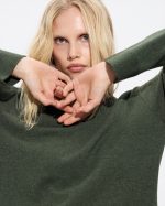 KNITTED SWEATER SPLIT SIDE - Image 17