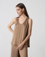 BLOUSE SATIN SLEEVELESS - Image 2