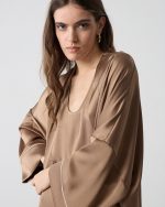 BLOUSE SATIN SLEEVELESS - Image 6
