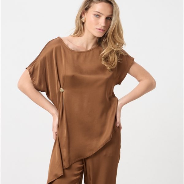 BLOUSE ASYMMETRICAL SATIN