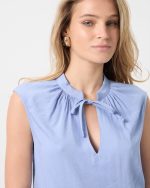 BLOUSE SLEEVELESS TIE NECK - Image 33