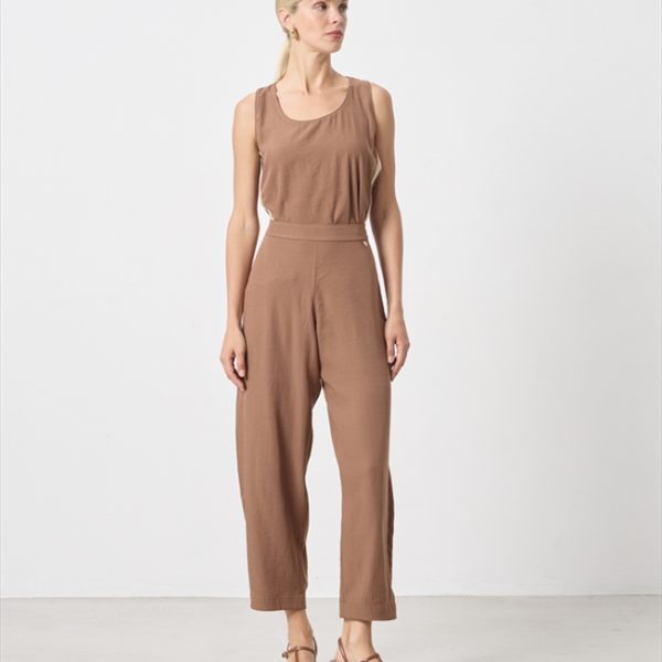 TROUSER SIDE ZIP CLOSURE