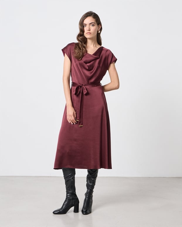 72011.jpg MIDI SATIN SHORT SLEEVE - Image 1