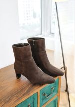 ANKLE BOOTS THIN BLOCK HEEL - Image 12